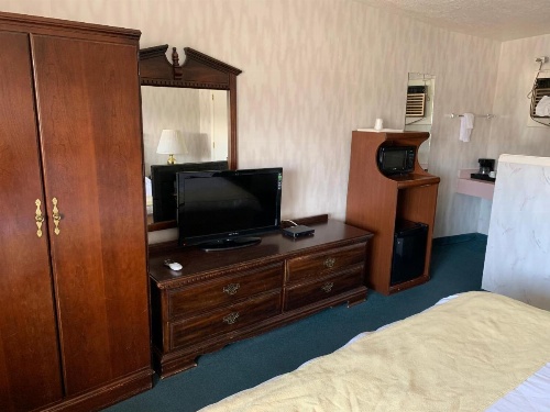 New Western Motel image 11