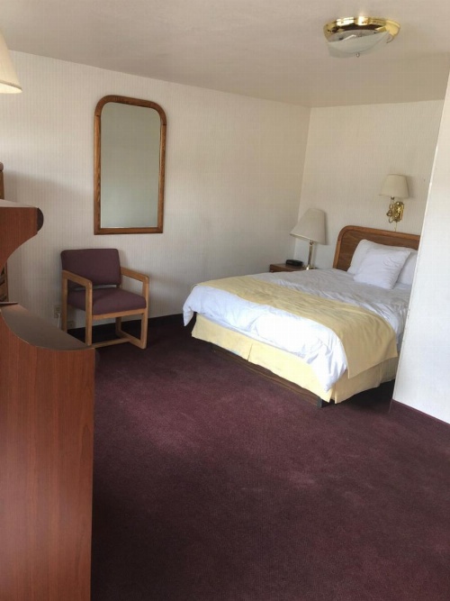 New Western Motel image 5