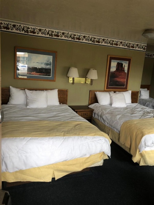 New Western Motel image 6